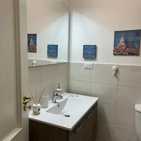 Apartamento Holidays House Blu Acitrezza *