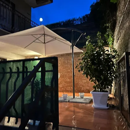 Apartamento Holidays House Blu Acitrezza *