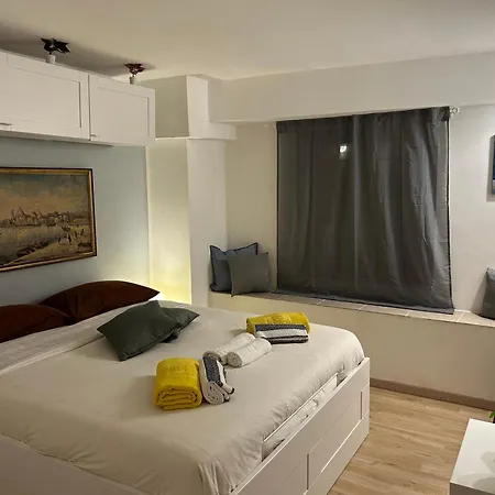 Holidays House Blu Acitrezza