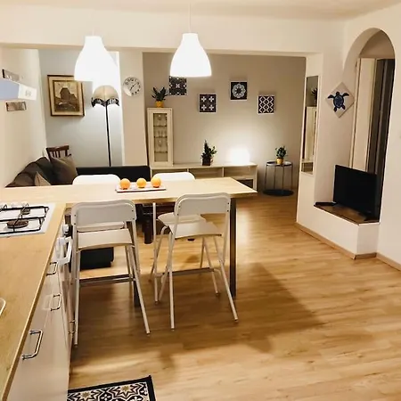 Holidays House Blu Acitrezza