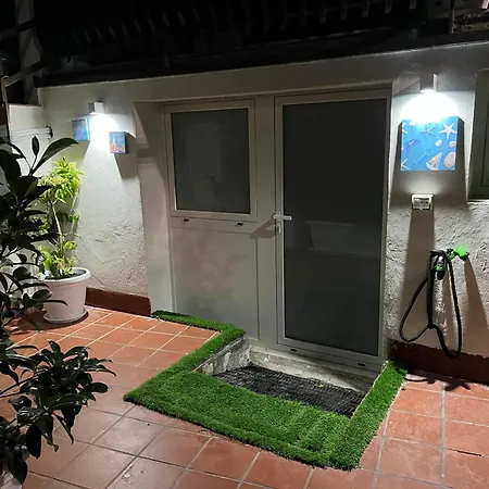 Apartamento Holidays House Blu Acitrezza *